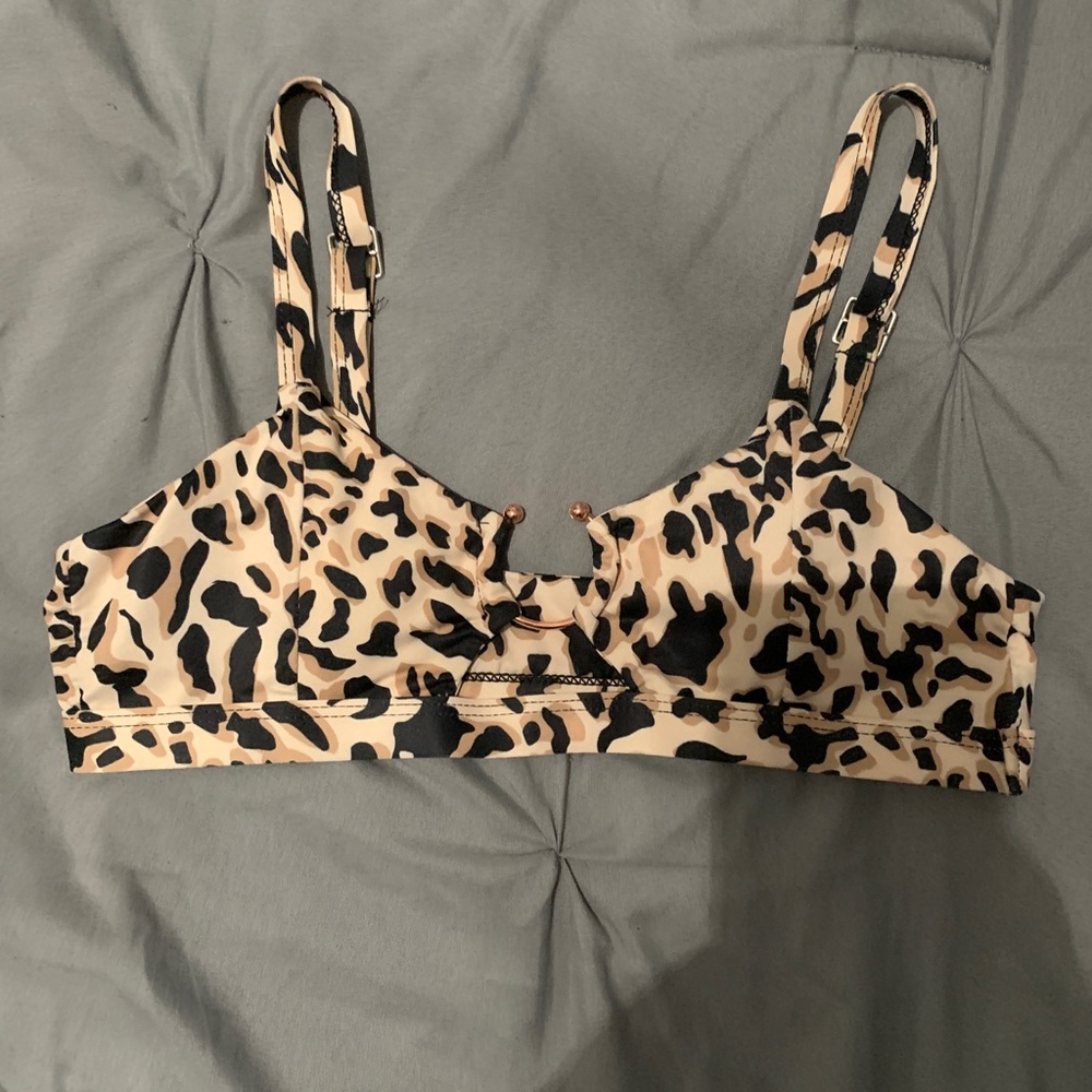 Bikini top